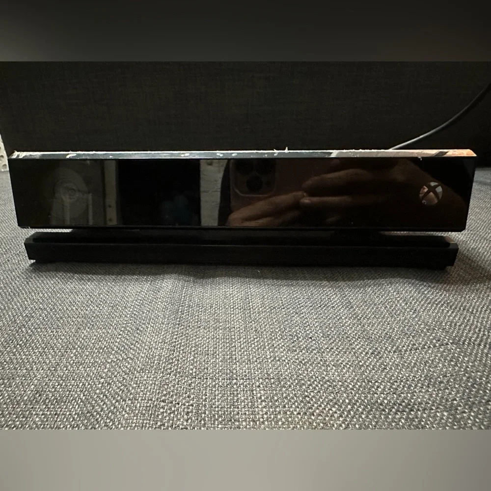 UNTESTED Microsoft Xbox One Kinect Sensor